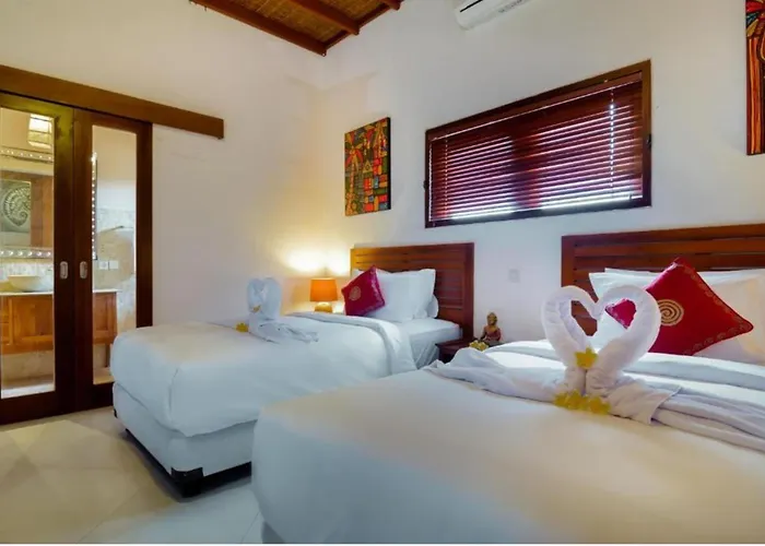 Villa La Sante 10 Bedroom Private Pool Seminyak (Bali)
