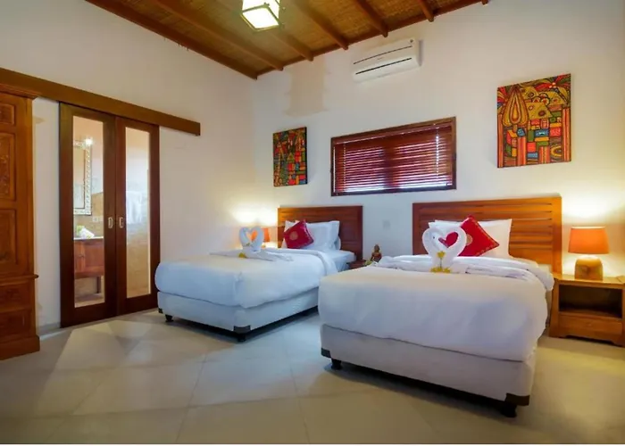 La Sante 10 Bedroom Private Pool * Seminyak (Bali)