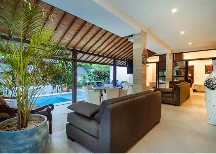 Villa La Sante 10 Bedroom Private Pool *